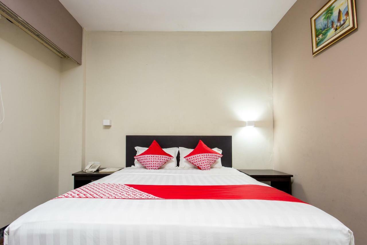 Capital O 769 City Hotel Balikpapan  Exterior foto